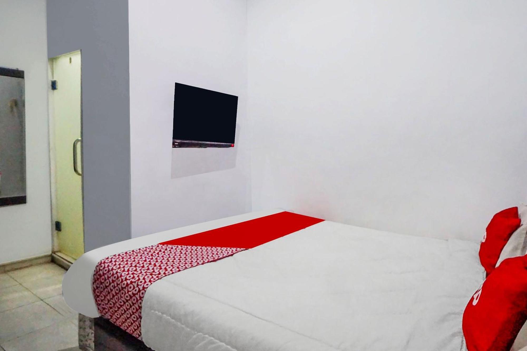 Super Oyo 91627 Wika Wiki Homestay Medan Exterior foto